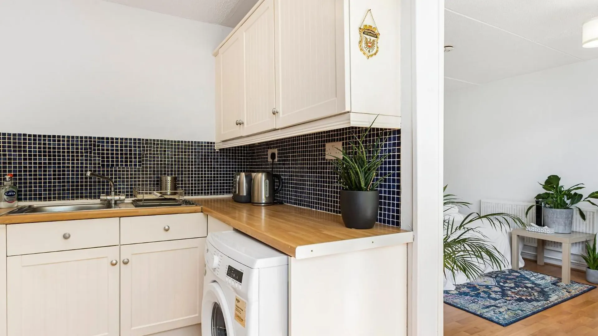 Apartment Pass The Keys Whitechapel Studio With Balcony London United Kingdom